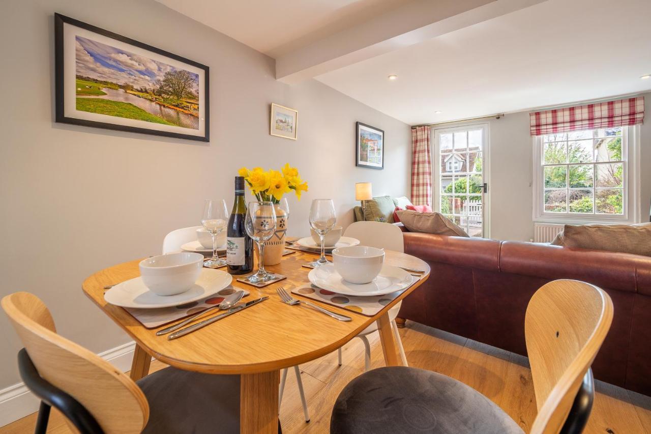 Adorable Cottage With A Log Burner In Heavenly Village - Constable Lodge Nayland Exterior photo